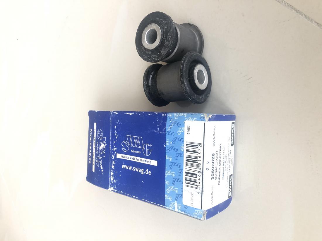 Купити Сайлентблок ричага до Tesla | 30600026