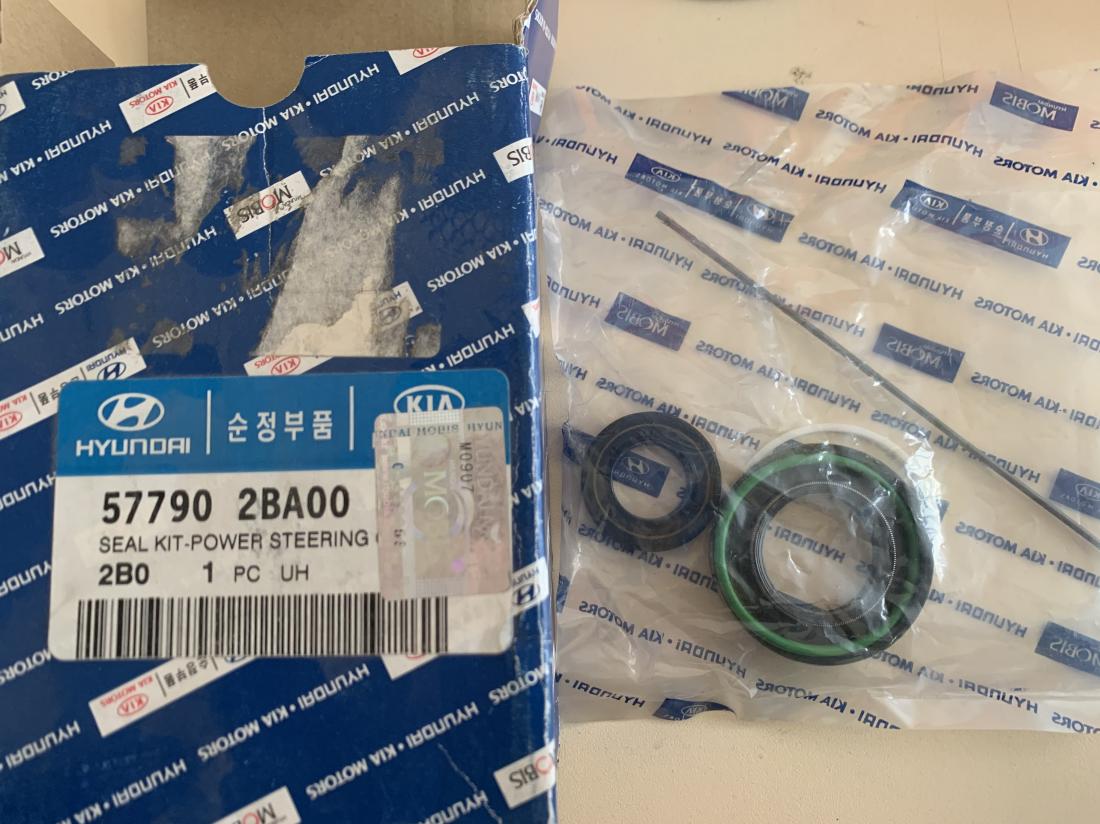 Купити Ремкомплект рулевой рейки до Tesla | 577902BA00