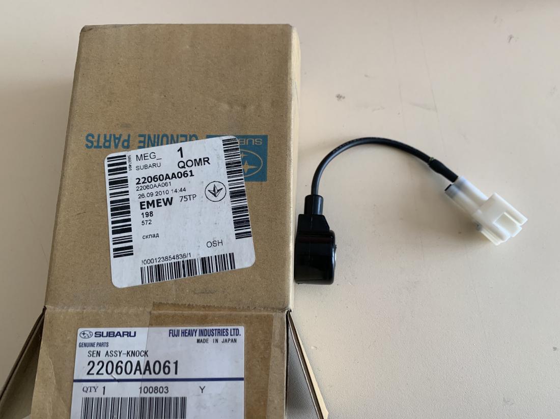Купити Датчик детонации Subaru до Tesla | 22060AA061