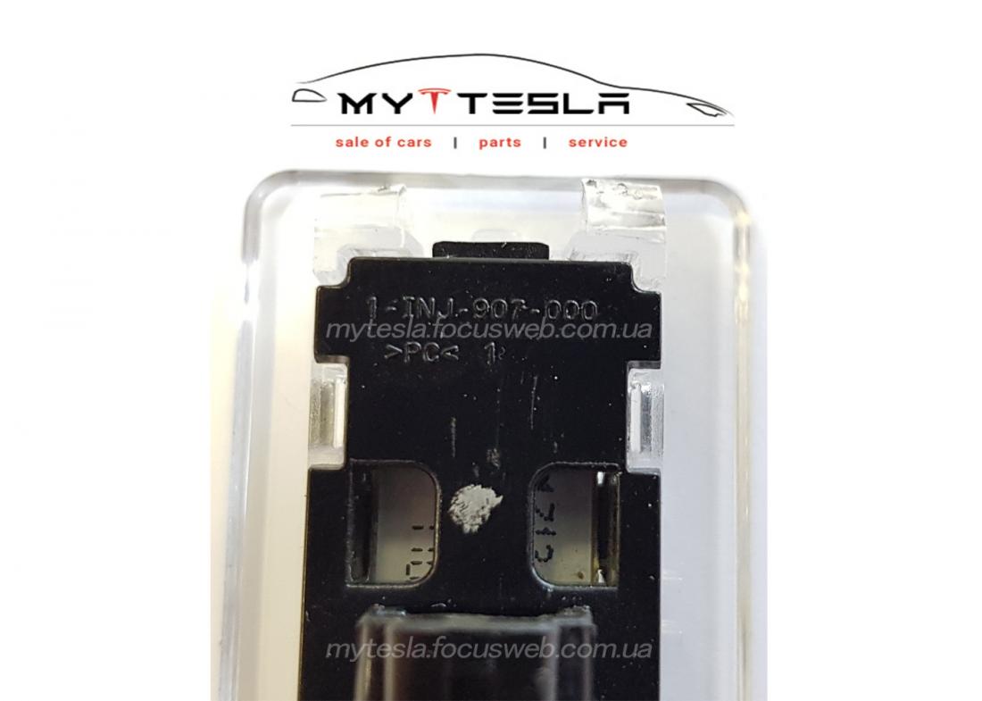 Купити Лампочка підсвітки салону діодна до Tesla | 1007151-70-E