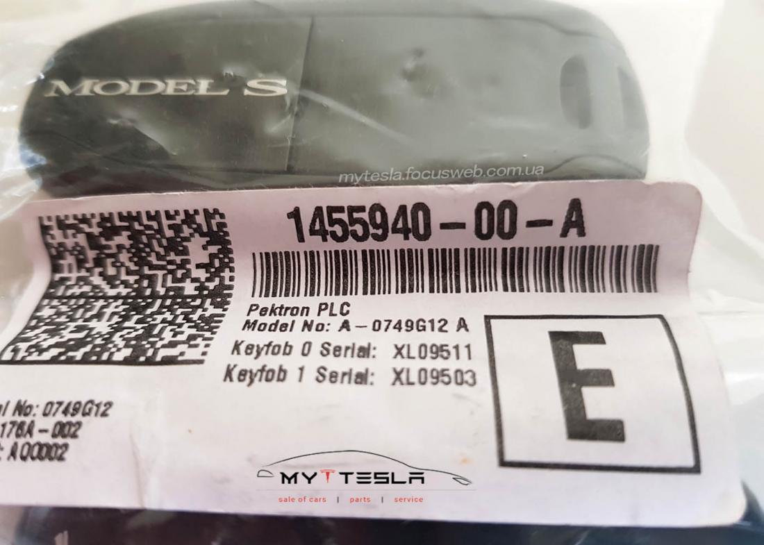 Купить Ключ открытия автомобиля 315MHz (USA) к Tesla | 1455940-00-A