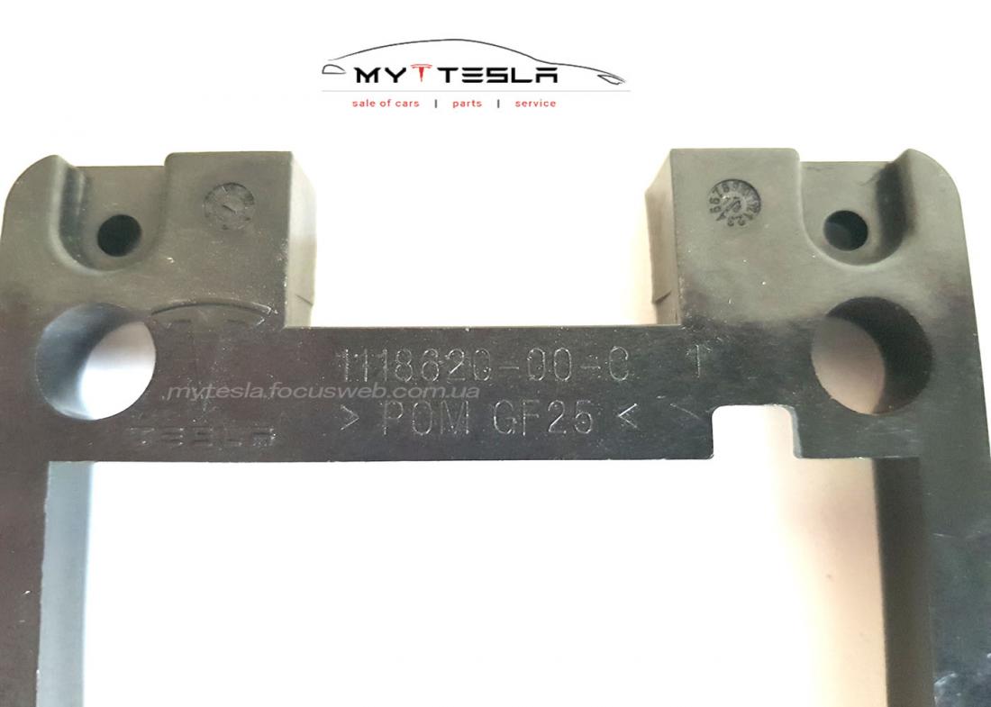 Купити Кришка прижимна радару AP 2,5 до Tesla | 1118620-00-C